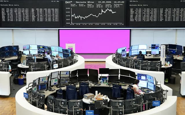 Ações fecham em máxima de mais de um mês com impulso do setor de tecnologia