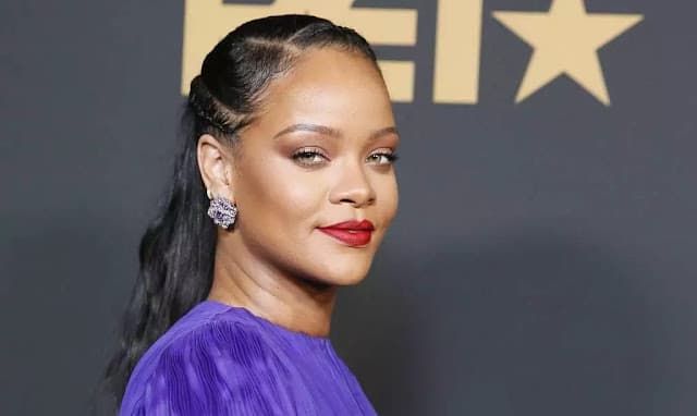 Rihanna ultrapassa 200 milhões de certificações na indústria musical