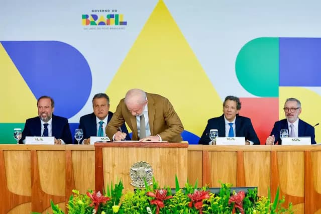 Governo federal anuncia pacote de medidas para conter o impacto da guerra no Irã no preço do diesel