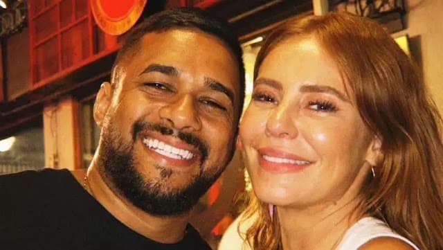 Paolla Oliveira se pronuncia sobre rumores de romance com o mestre Fafá