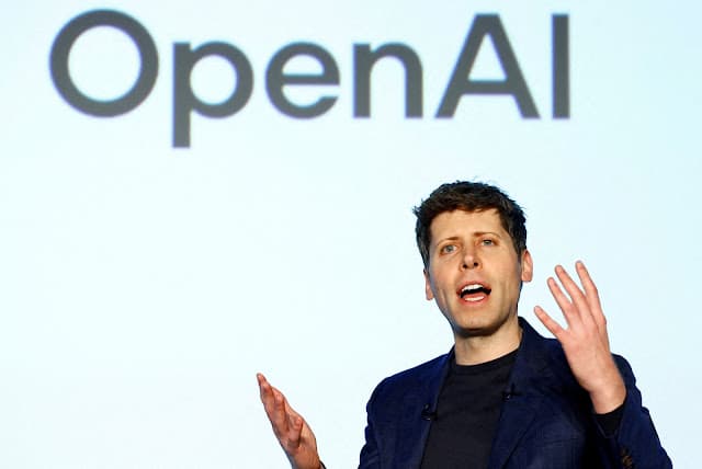 CEO da OpenAI diz ser improvável que IA leve a "apocalipse do emprego"