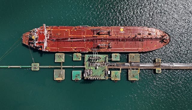 Petrobras decide desenvolver descoberta de Aram em Santos, diz presidente