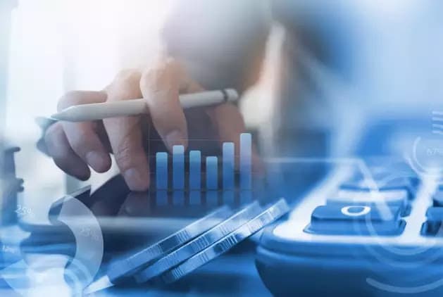 Apesar de corte na Selic, Brasil segue em 2º no ranking de maiores juros reais do mundo; veja lista