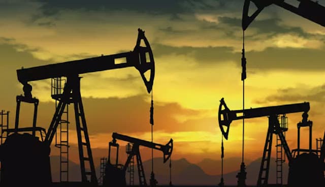 Preço mundial do petróleo desaba 7%, fica abaixo de US$ 100 e tem o menor valor em um mês com possível acordo entre Estados Unidos e Irã