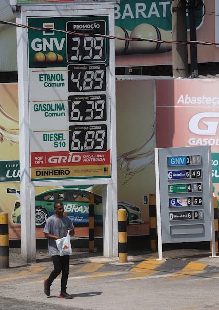 Preço do diesel sobe 6,38% em abril, mas há sinais de desaceleração, diz ValeCard