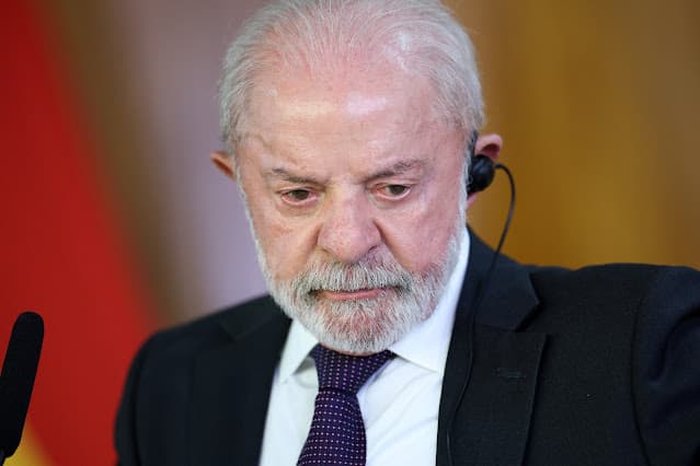 Lula e Flávio têm empate no 1º e no 2° turno de disputa presidencial, mostra pesquisa BTG Pactual/Nexus
