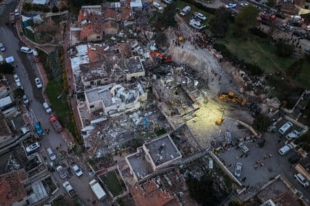 Quem poderia suceder no sistema teocrático de poder do Irã?