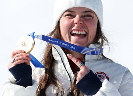 Organizadores dos Jogos de Inverno encontram solução para defeitos nas medalhas e oferecem reparos